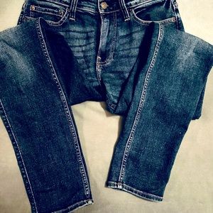 Hollister Men’s Dark Wash Skinny Jean 29W 32L